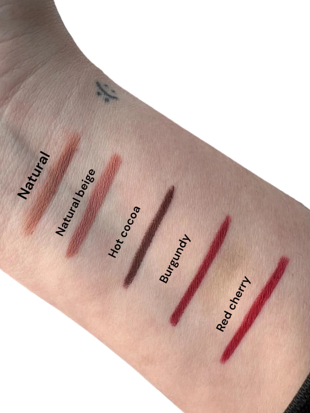 Italia Deluxe Ultra Fine Lip Liner