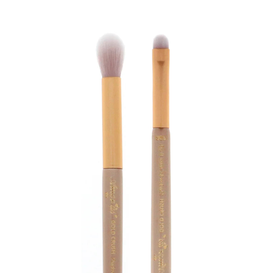 Amor us Gold Crush Shadow & Crease Brush